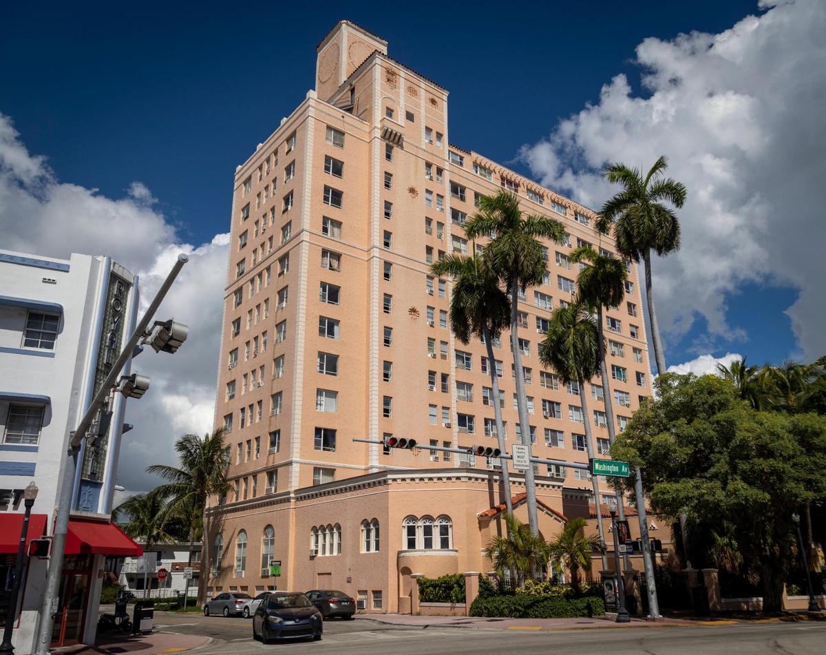 The Blackstone Apartments at 800 Washington Avenue in Miami Beach.