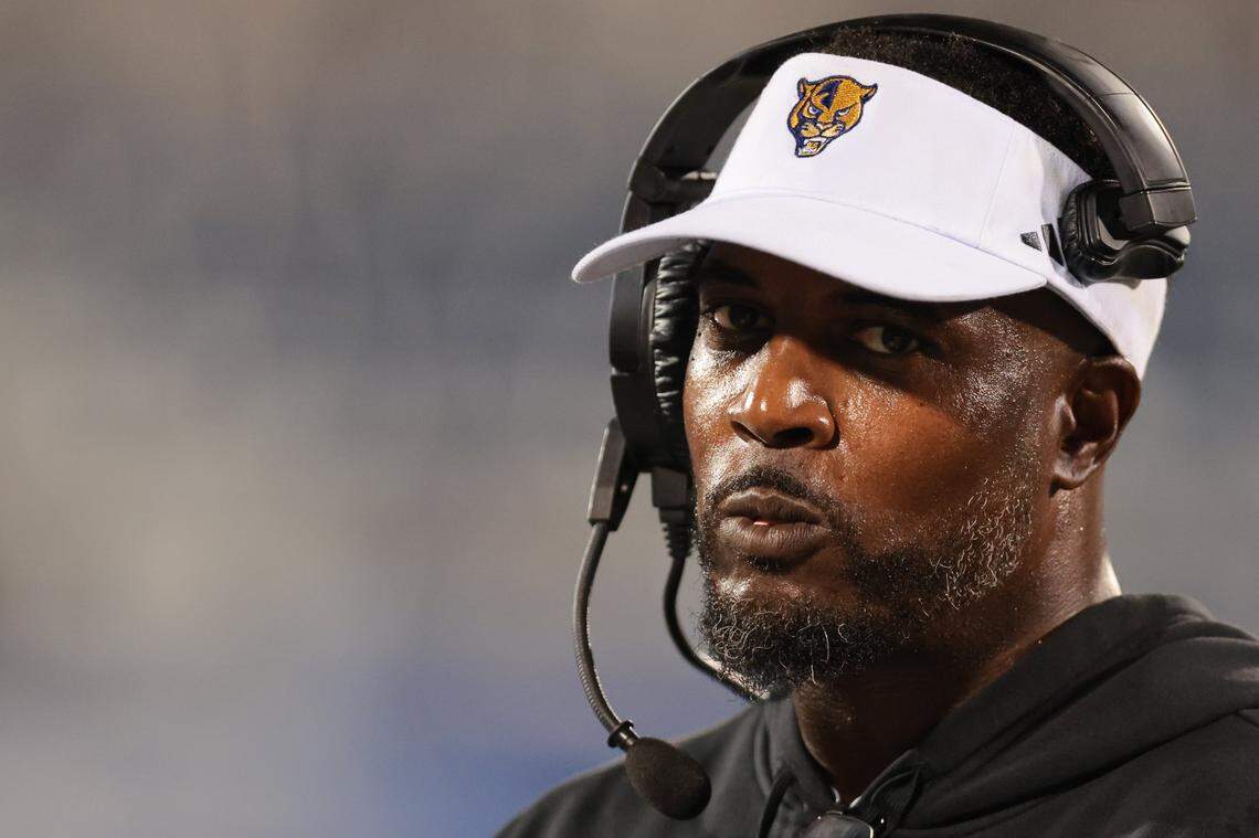 FIU Panthers head coach Willie Simmons looks on from the sideline against the Kennesaw State Owls during the third quarter at Pitbull Stadium in Miami, Florida, Tuesday, October 21, 2025.