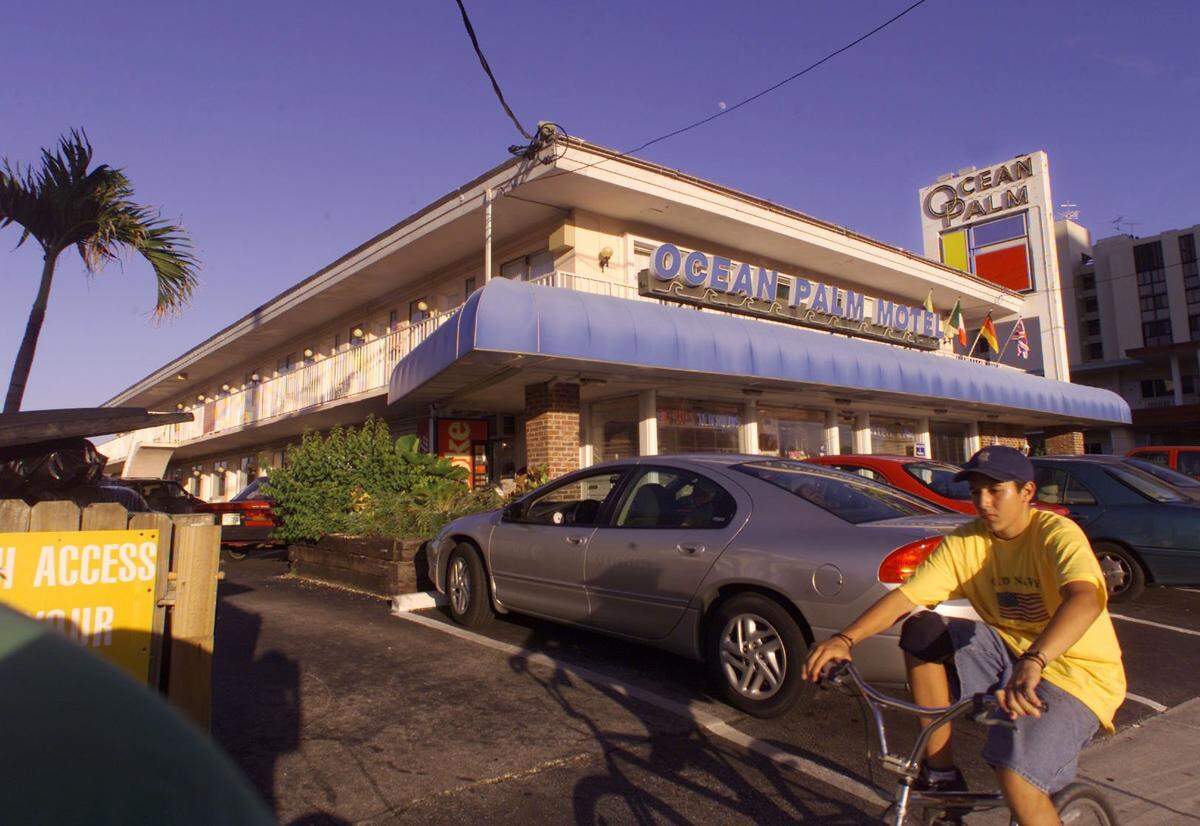 The Ocean Palm Motel
