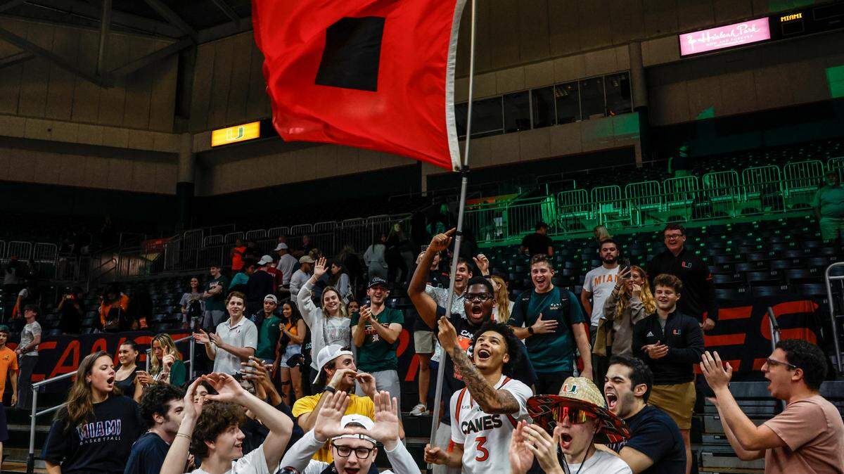 Miami Hurricanes guard Jalil Bethea (3) celebrates the win over the Notre Dame Fighting Irish in their ACC basketball game at the Watsco Center in Coral Gables, Florida on Saturday, February 1, 2025.