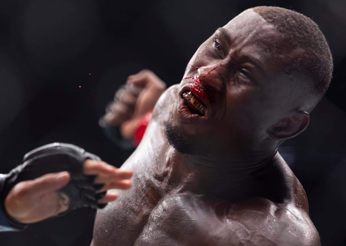 Tresean Gore fights against Marco Tulio in their middleweight bout during UFC 314 at the Kaseya Center on Saturday, April 12, 2025, in downtown Miami, Fla.