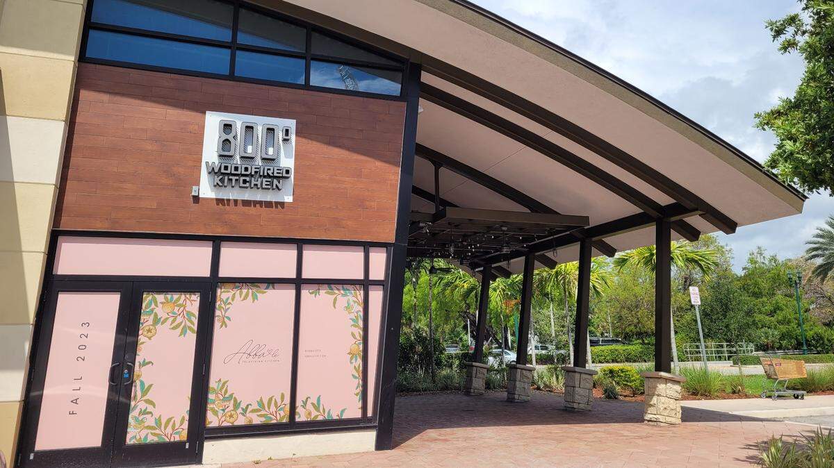 The Israeli-Mediterranean restaurant Abbale will replace the former 800 Degrees Wood-fired Kitchen.
