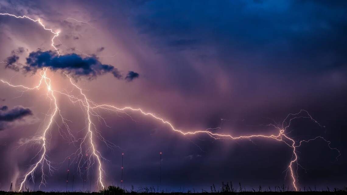 South Florida averages 2 lightning deaths and 8 injuries per year: meteorologist