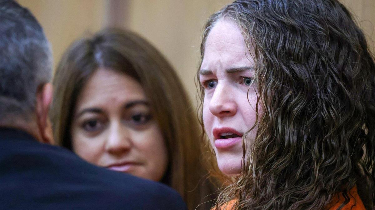 OnlyFans model and murder defendant, Courtney Clenney, right, is seated with her defense team as she appeared in court while her defense lawyer argued that the Miami-Dade States Attorney’s Office should be disqualified following the exit of the lead prosecutor inside Courtroom 2-5 at the Richard E. Gerstein Justice Building on Thursday, May 22, 2025 in Miami, Florida.