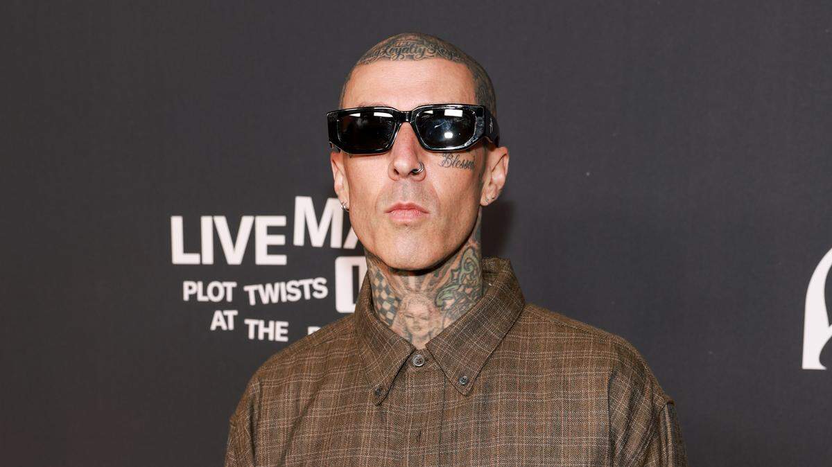 travis barker live mas 2026