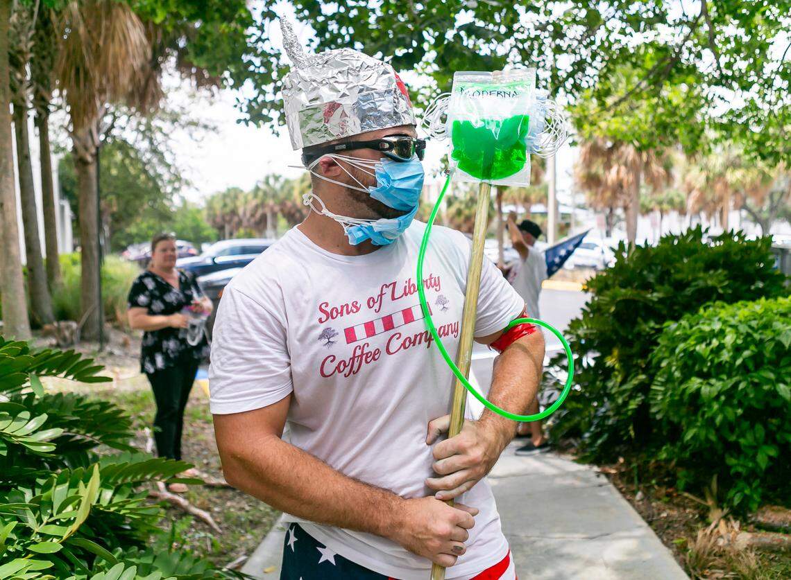 An anti-mask protester who identified himself as Alex Yones, 29, stands outside of the Kathleen C. Wright Administration Building in Fort Lauderdale as Broward County Public Schools held a board meeting on Wednesday, July 28, 2021. The meeting discussed COVID-19 safety precautions, and the School Board decided that students will be wearing masks when school starts next month.