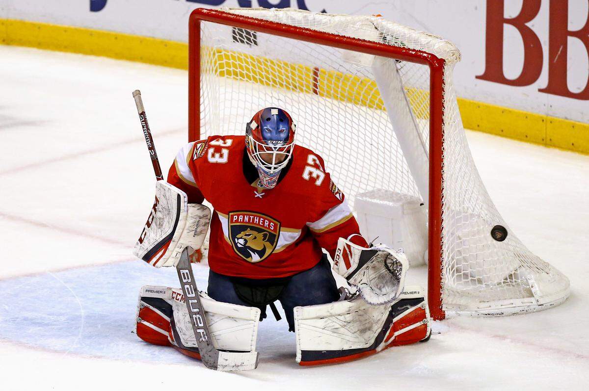 Florida Panthers goalie Sam Montembeault (33) blocks a shot during the third period&nbsp;of an NHL regular season hockey game against the Los Angeles Kings at the BB&T Center on Thursday, January 16, 2020 in Sunrise.