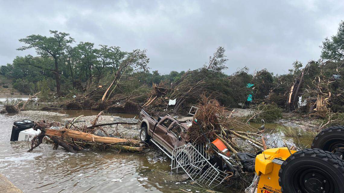 Debris left behind b flooding in the Kerrville area of Texas over the weekend. EFE/Alejandra Arredondo /Sipa USA