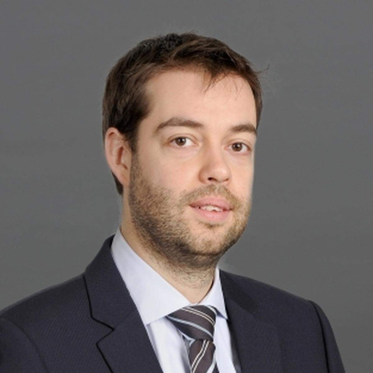 Sylvain Goetz, propietario de Tony Goetz NV, una de las firmas comercializadoras de oro más importante de Bélgica, dice que antes compraba oro en las islas de Aruba y Curazao, cuyo mercado se alimenta del oro venezolano, pero que ya no lo hace y que tampoco compra oro directamente a Venezuela.