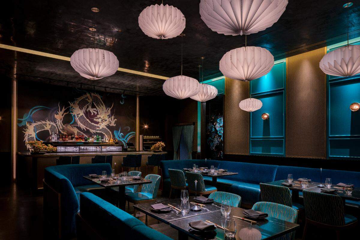 El interior de Gekkō, el nuevo asador y restaurante japonés de David Grutman y Bad Bunny.