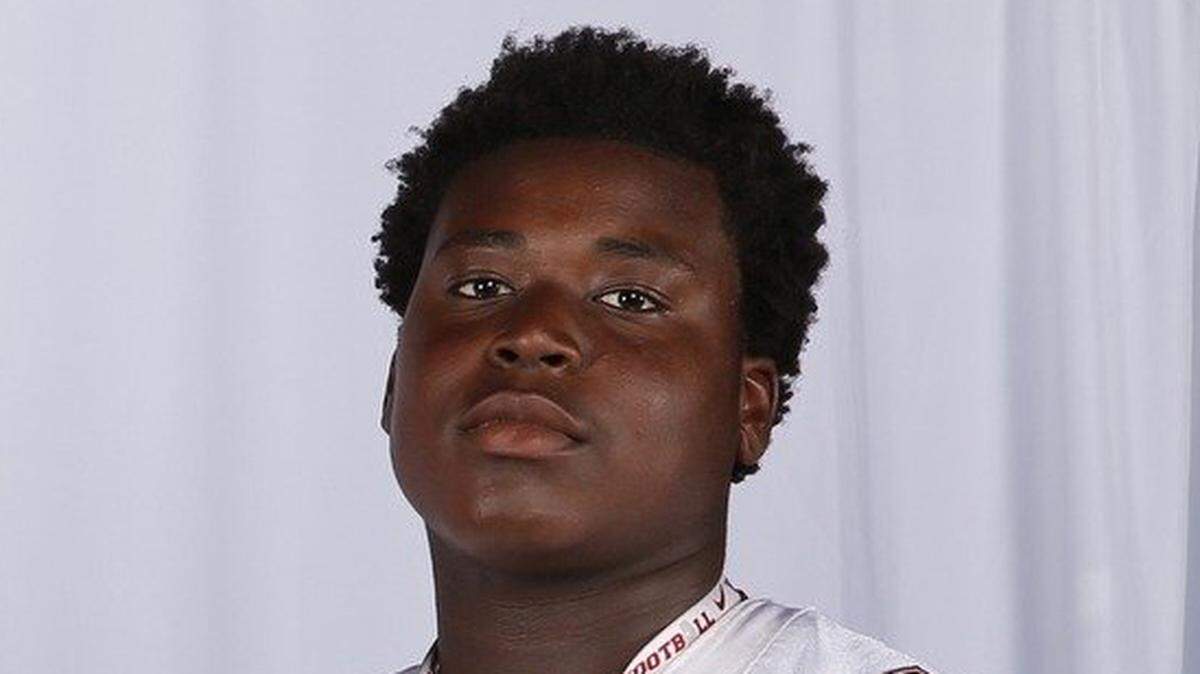 Norland’s Kadeem Telfort during Dolphins’ high school football media day at Don Taft Arena at Nova Southeastern on Saturday, August 8, 2015.