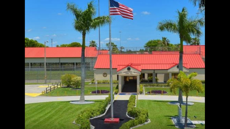 Infamous drug dealer prison inmate disappears between Miami and Georgia