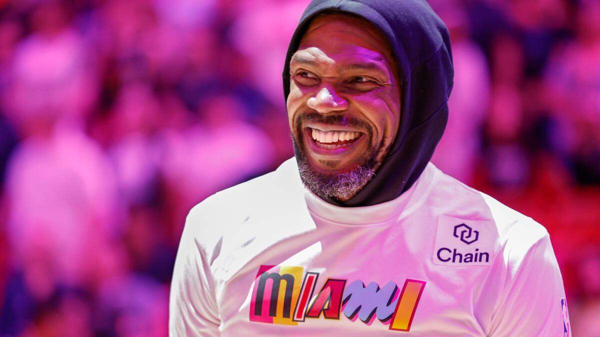 Miami Heat forward Udonis Haslem (40) on the court beforee the start of the game against the Brooklyn Nets at Miami-Dade Arena in Miami, Fl. on Saturday, March 25, 2023.