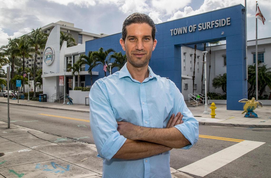 Newly elected Surfside Mayor Shlomo Danzinger poses in front of Town Hall on Wednesday March 23, 2022.
