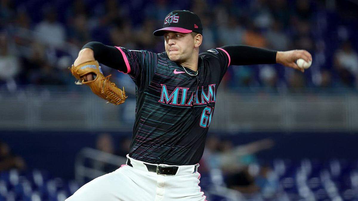 MIAMI, FLORIDA - MAY 8: Robby Snelling #61 of the Miami Marlins pitches in his Major League Baseball debut during the first inning against the Washington Nationals at loanDepot park on May 8, 2026 in Miami, Florida. (Photo by Leonardo Fernandez/Getty Images)