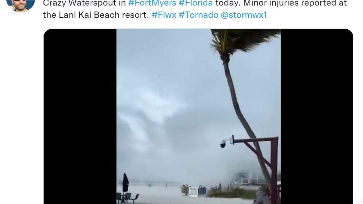 Waterspout makes landfall as a small tornado in Fort Myers Beach March 12, 2022/Twitter screenshot