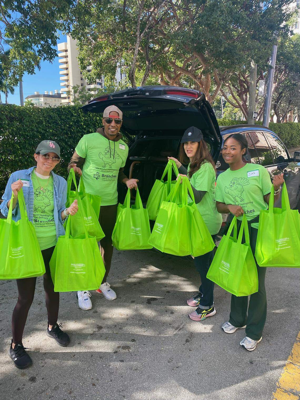 Volunteers help out at the Branches’ 24th Annual Thanksgiving Meal Delivery.&nbsp;