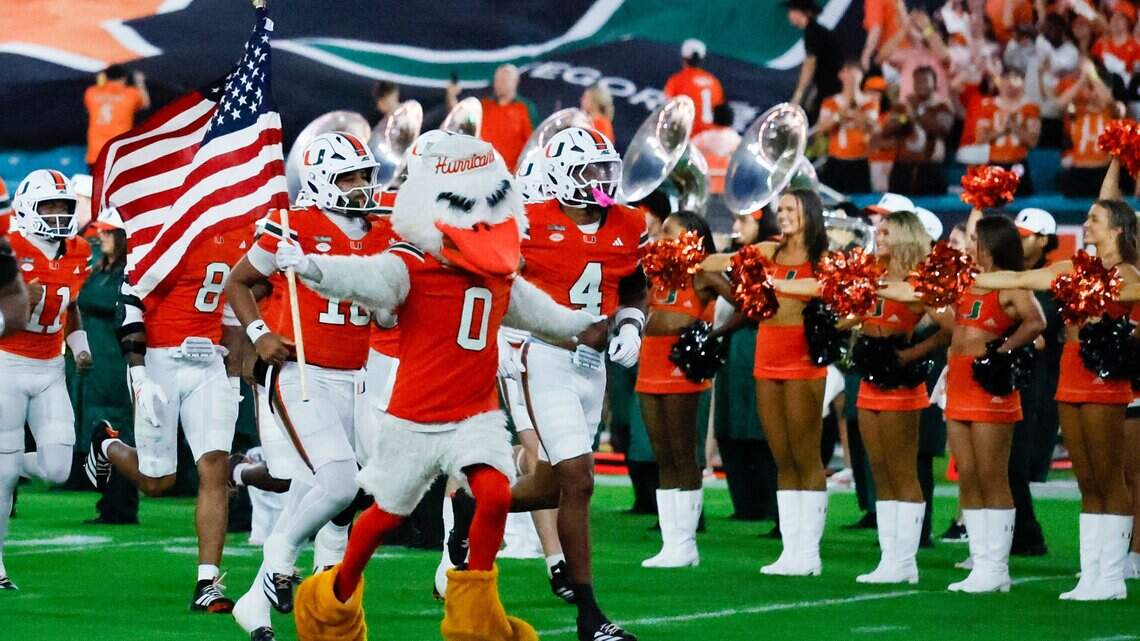 FINAL: No. 1 Miami Hurricanes 52, Pittsburgh Panthers 23