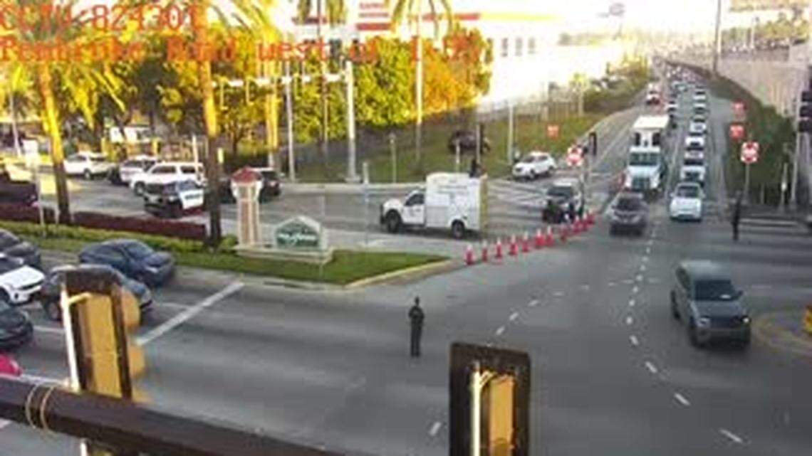 Pembroke Road, west of Interstate 95, around 7:22 a.m. Wednesday.