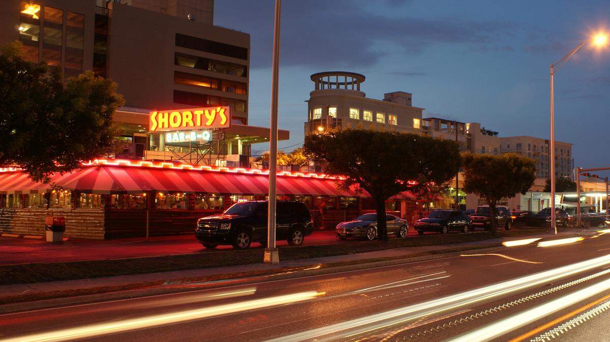 Shorty’s Bar-B-Q remains in the same US-1 location where it was founded in 1951.