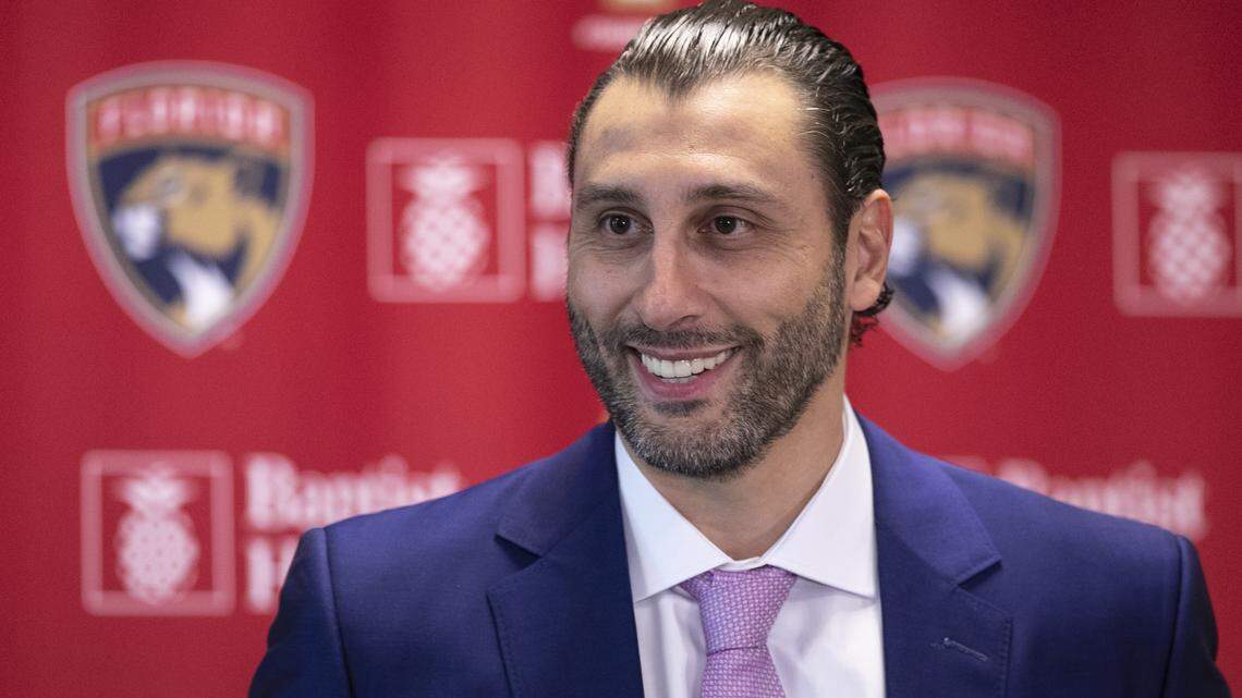 Former Florida Panther goalie Roberto Loungo speaks to the media before Luongo’s jersey retirement ceremony at the BB&T Center in Sunrise on Saturday, March 7, 2020.