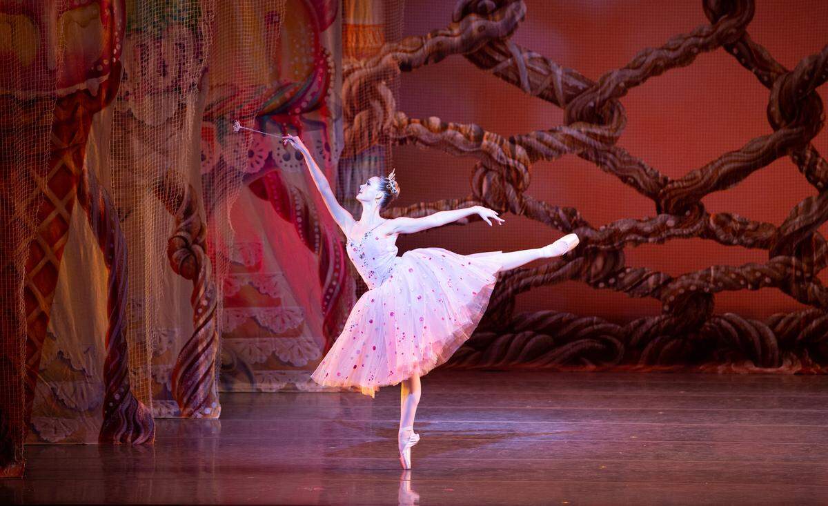 Hannah Fischer in ‘George Balanchine’s The Nutcracker.’