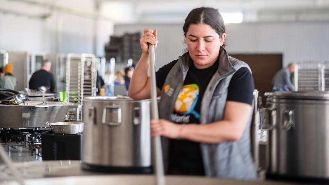 ‘People are suffering.’ What this Miami chef saw at Ukraine’s border brought her to tears