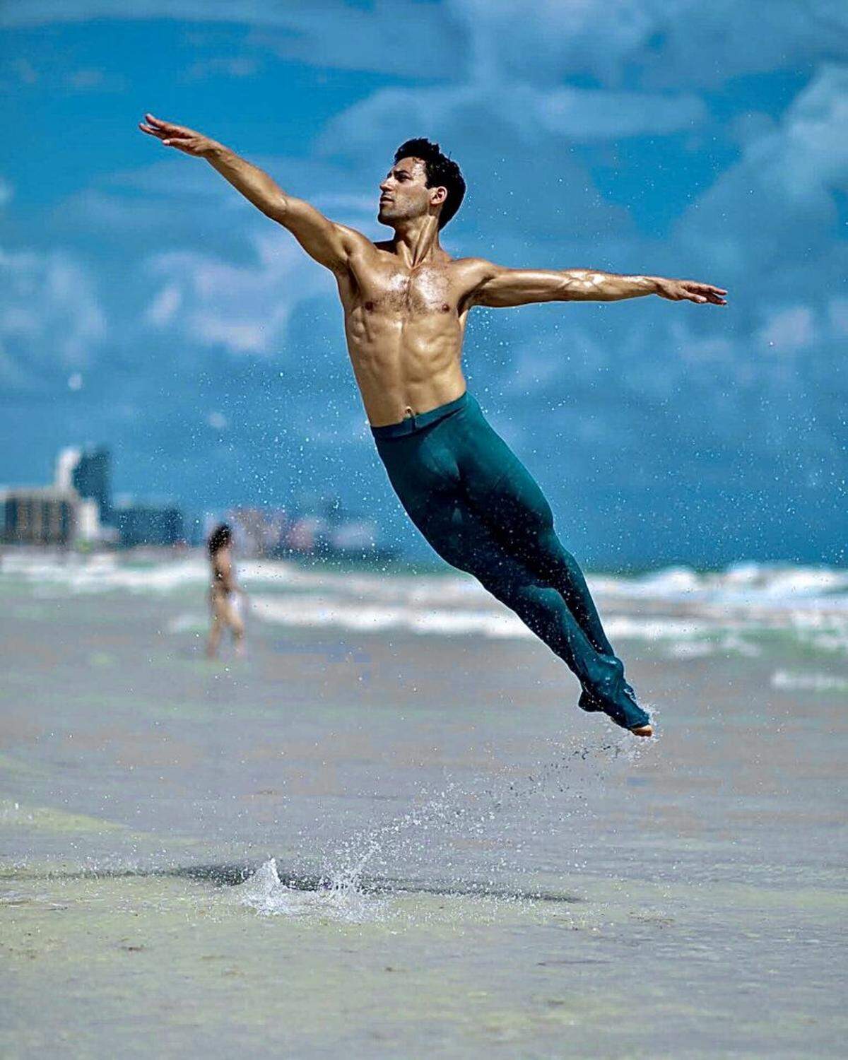 Miami City Ballet soloist Ariel Rose choreographed an original dance piece to accompany the performance of Cuban-American composer Orlando Jacinto Garcia’s new work.