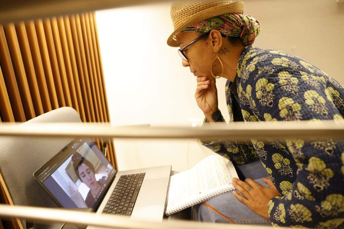 Director Hattie Mae Williams talks with playwright Hannah Benitez over ZOOM.