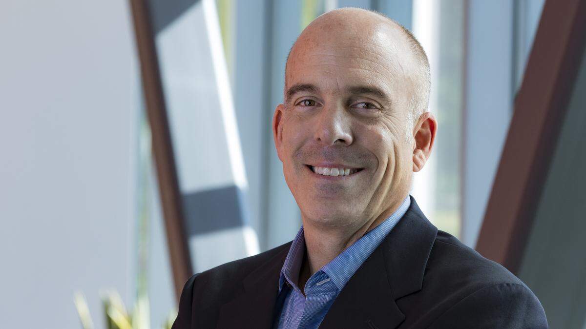 Doug Bowser, NOA’s current Senior Vice President of Sales and Marketing, will succeed Reggie as President of Nintendo of America.