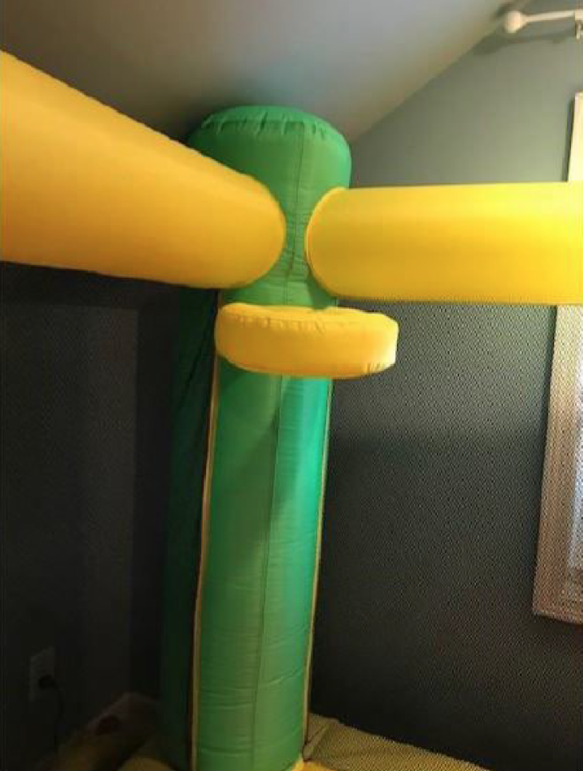The problematic hoop on the My Bouncer Little Castle