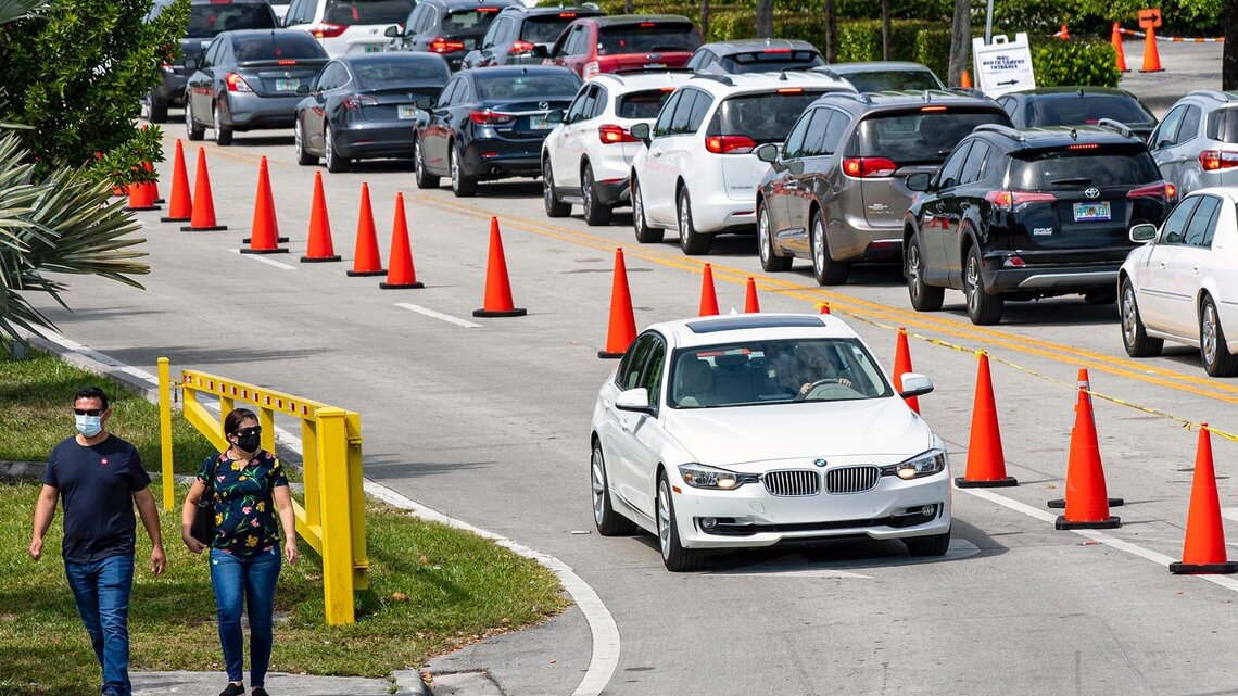 Florida suma 6,906 casos de COVID-19 y 50 muertes. Sube la tasa de positividad