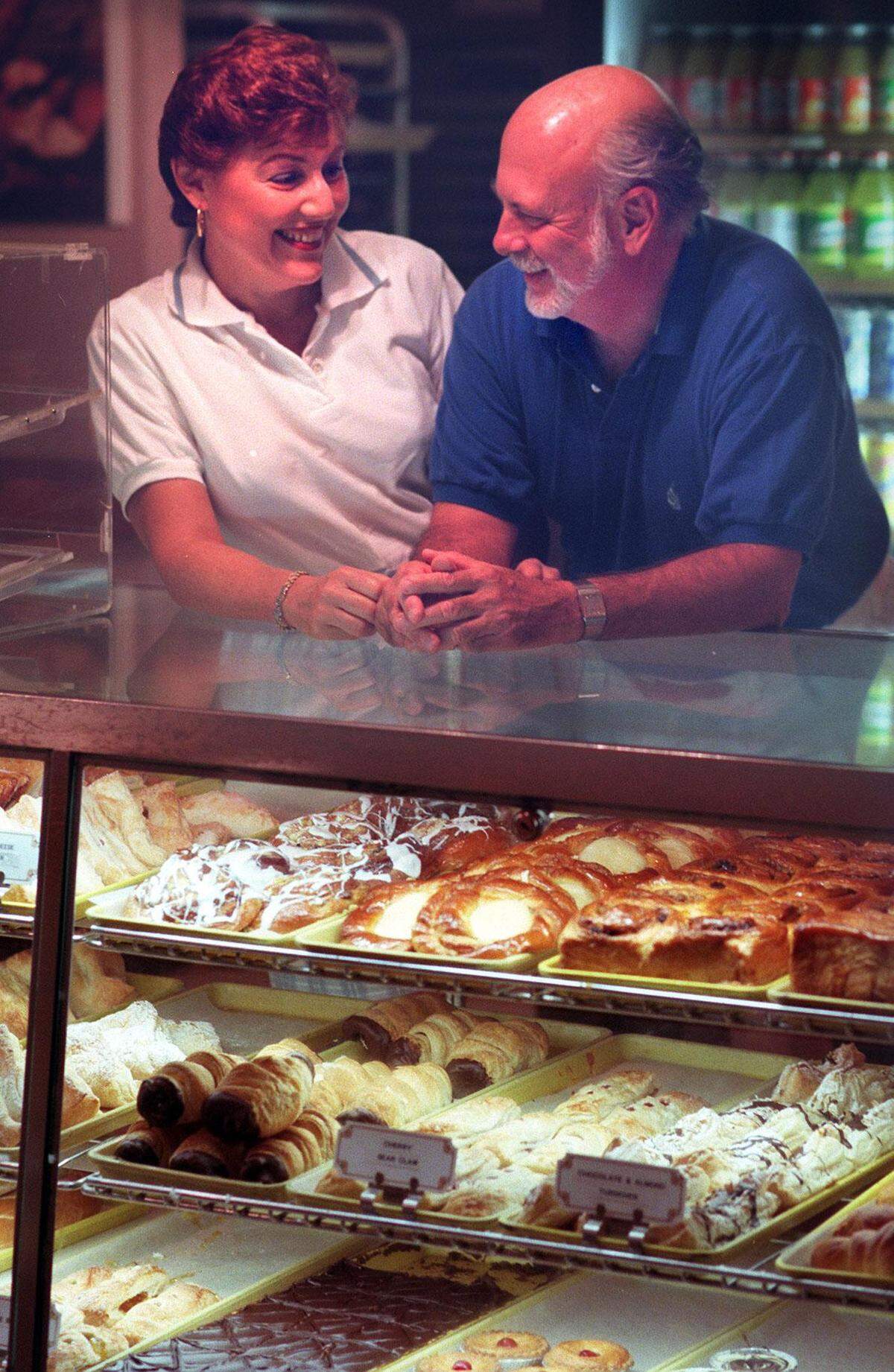 Marilyn and Philip Newman ran Newman’s Bakery at the Omni mall since the opening.