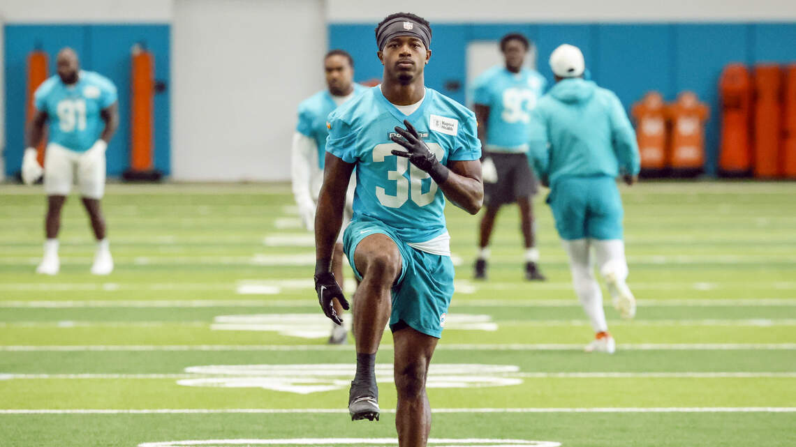 Dolphins place two cornerbacks on PUP list prior to training camp