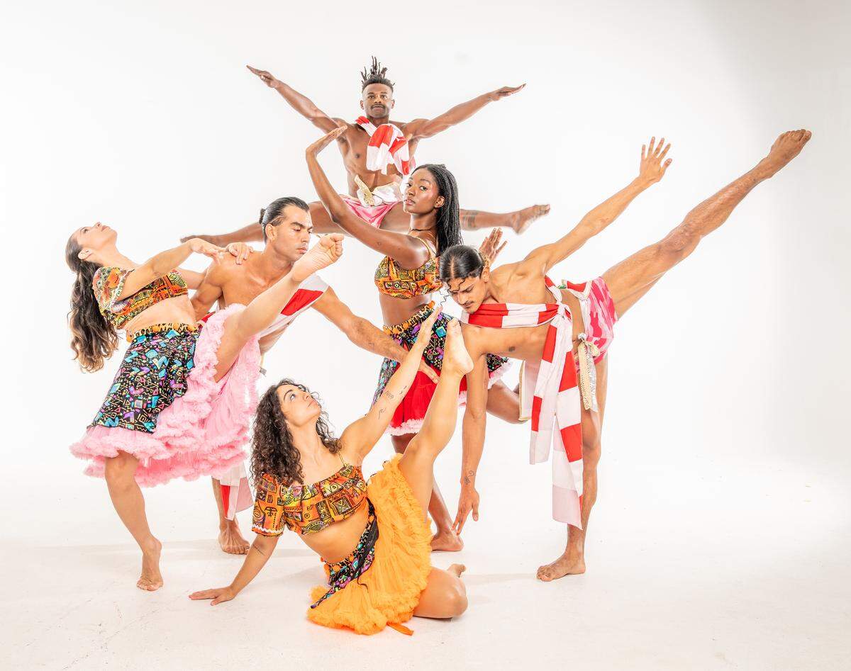 Peter London Global Dance Company in “Kaiso Bacchanal.”