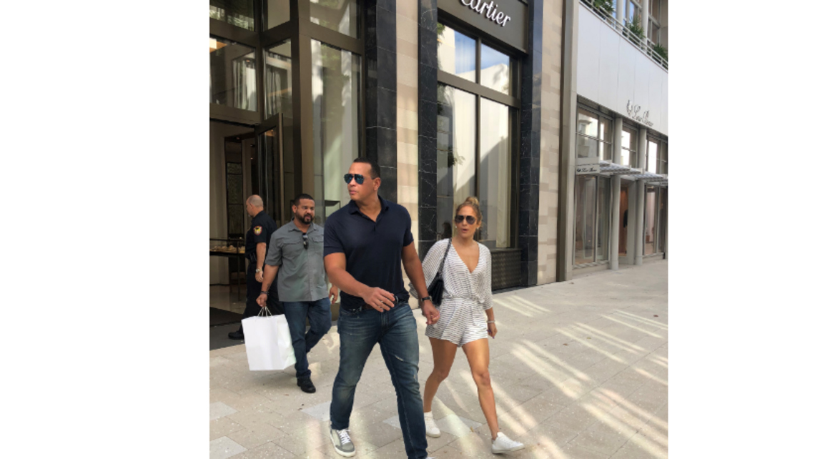 Were Jennifer Lopez & Alex Rodriguez ring shopping in Miami Friday? It looked like it