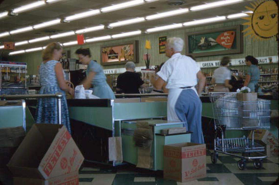 Checkout in Sarasota in 1958.
