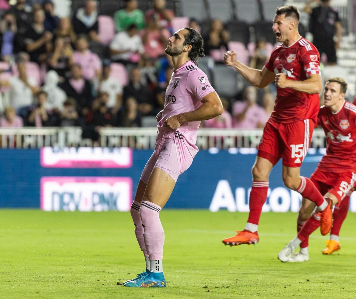 Inter Miami forward Leonardo Campana (9) reacts after missing a penalty kick against the New York Red Bulls in the first half of an MLS game at DRV PNK Stadium on Wednesday, May 31, 2023, in Fort Lauderdale, Fla.