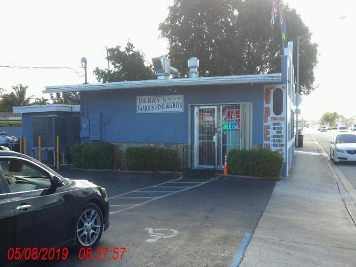Derry’s Famous Fish & Grits in 2019 at the same location as Derry’s Family Restaurant failed inspection last week.