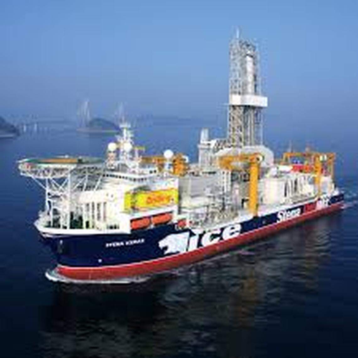 The Stena IceMAX drilling ship is scheduled to arrive in the Bahamas just before Christmas to start work on an exploratory well.