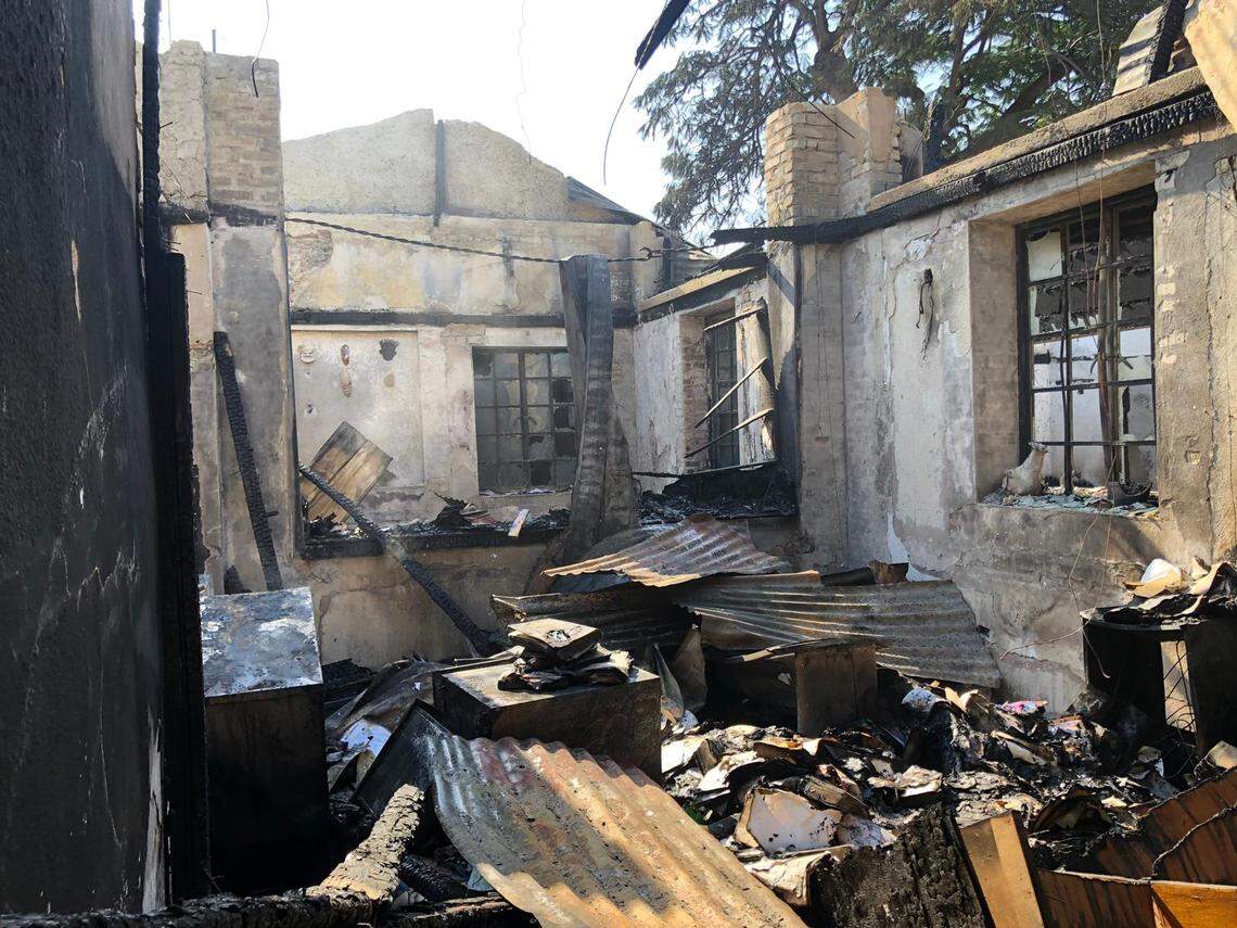 A fire gutted Radio Kiskeya in Haiti the blaze started at a neighboring house on Friday, days before Christmas.
