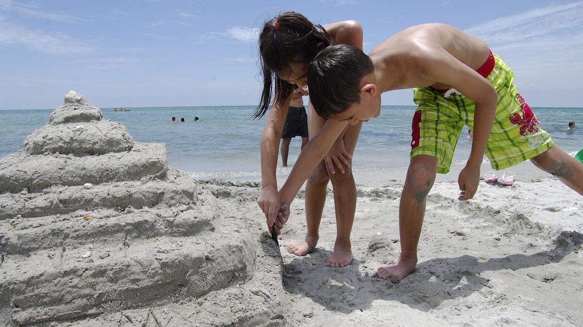A file photo of Crandon South Beach in Key Biscayne from 2009.
