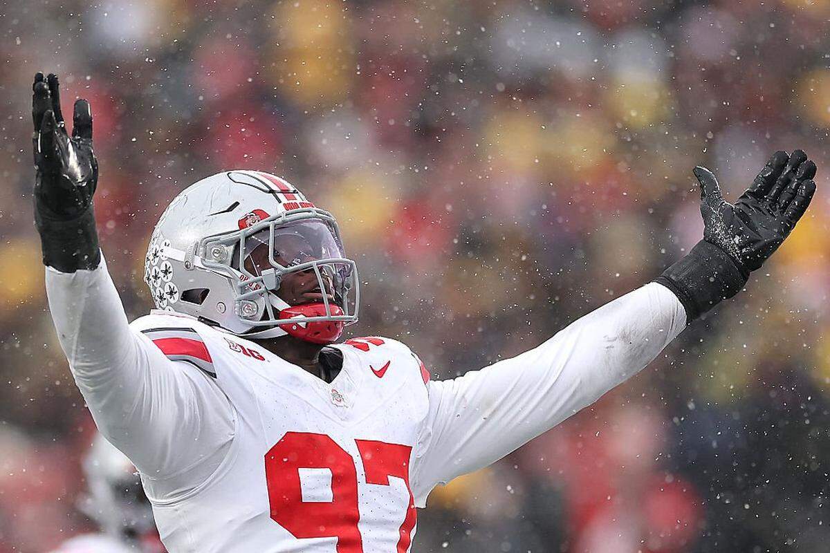 ANN ARBOR, MICHIGAN - NOVEMBER 29: Kenyatta Jackson Jr. #97 of the Ohio State Buckeyes reacts after a sack against the Michigan Wolverines at Michigan Stadium on November 29, 2025 in Ann Arbor, Michigan. (Photo by Luke Hales/Getty Images)