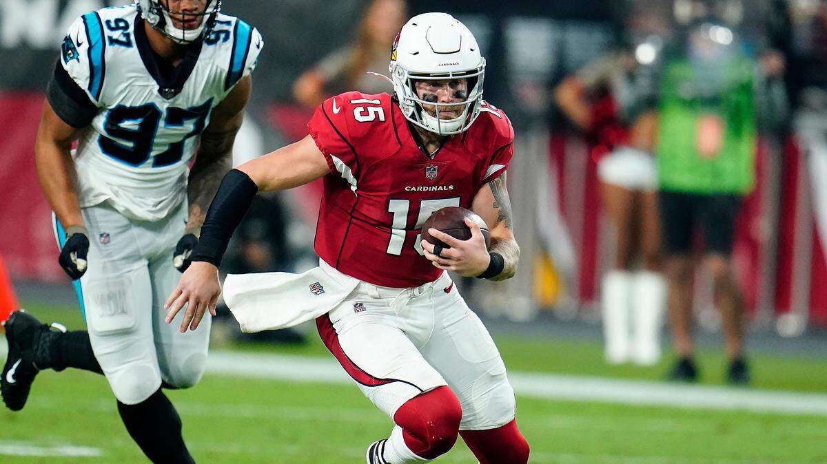 Arizona Cardinals quarterback Chris Streveler (15) during an NFL football game against the Carolina Panthers Sunday, Nov. 14, 2021, in Glendale, Ariz.
