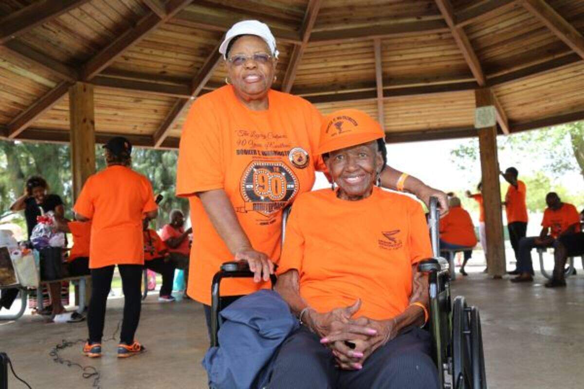 Cornelia Payne Sands with her onetime Booker T. Washington High School teacher, Georgiana Johnson Bethel.