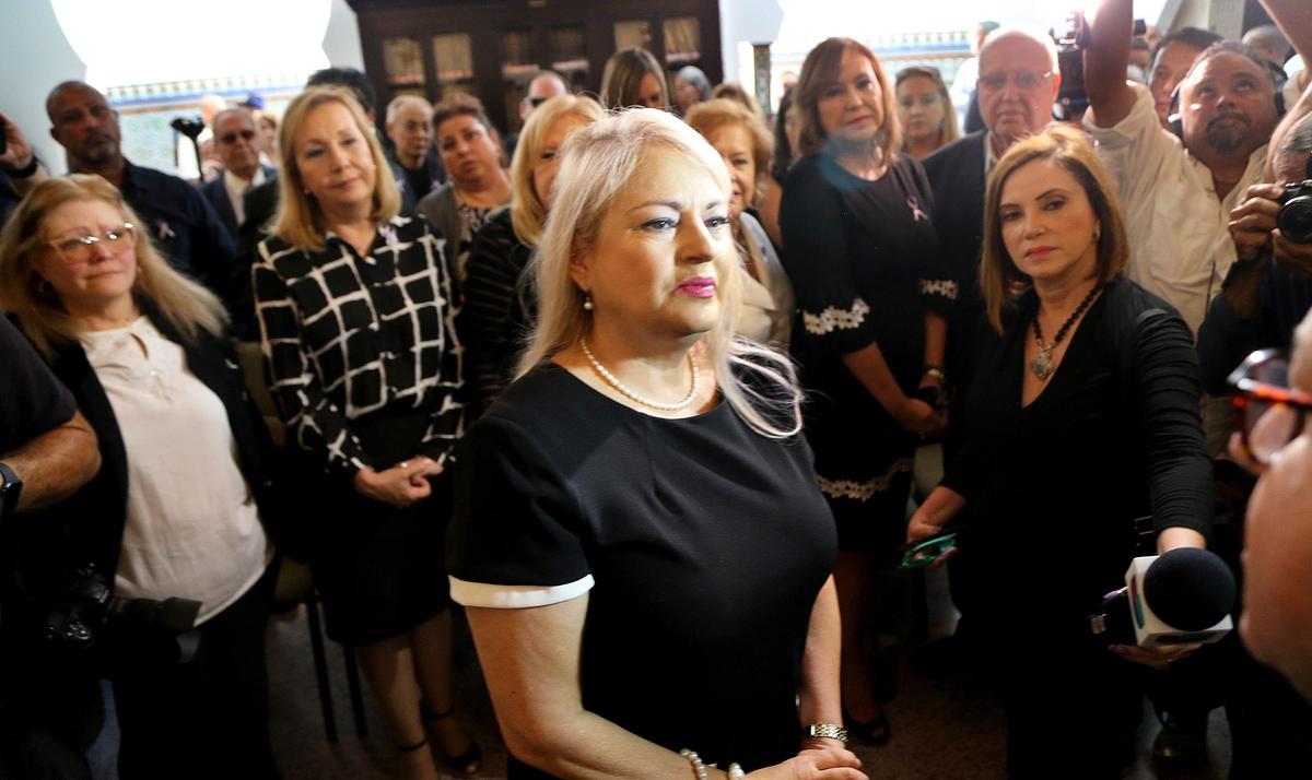 Puerto Rico Gov. Wanda Vázquez joined the family of celebrity astrologer Walter Mercado at the Ateneo Puertorriqueño cultural center in Old San Juan on Thursday, Nov. 7, 2019.