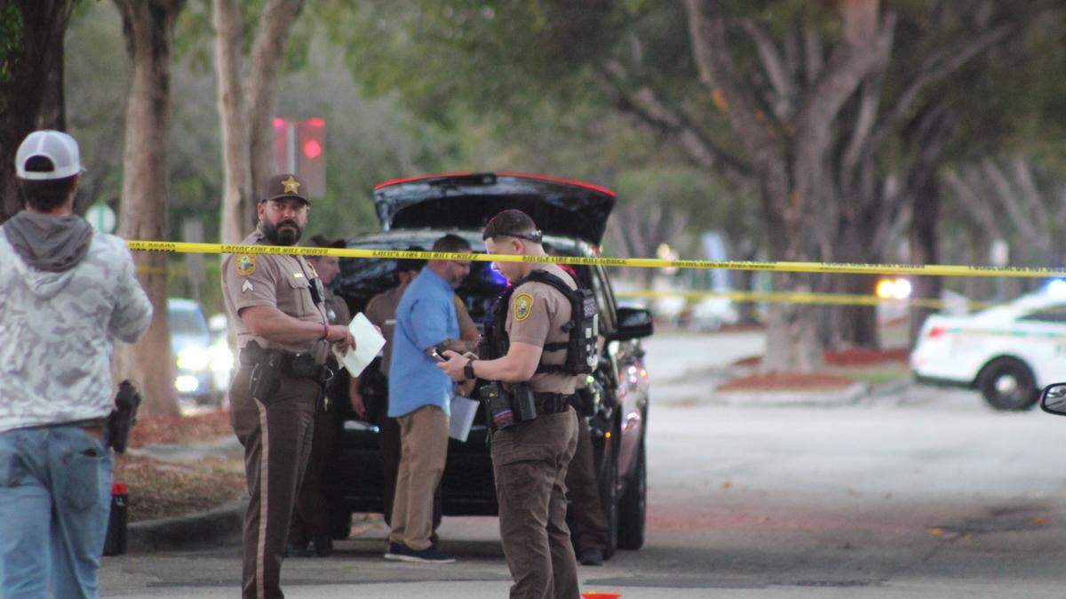 Miami-Dade Sheriff’s Office deputies investigate a shooting in Kendall on Wednesday, Feb. 18, 2026.