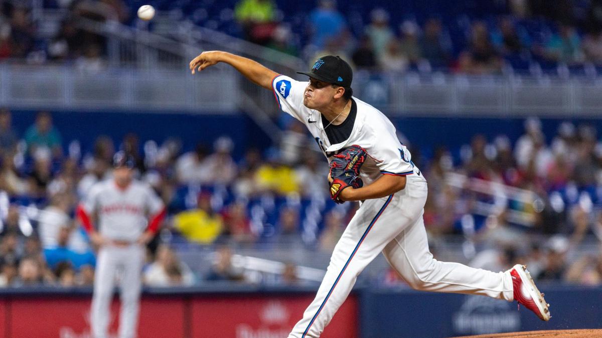 Miami Marlins relief pitcher Valente Bellozo (83) throws the ball during the first inning of an MLB game against the Boston Red Sox at loanDepot Park on Tuesday, July 2, 2024, in Miami, Fla.