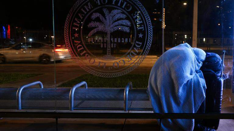 New Miami-Dade homeless shelter to offer 80 beds to get people off the street