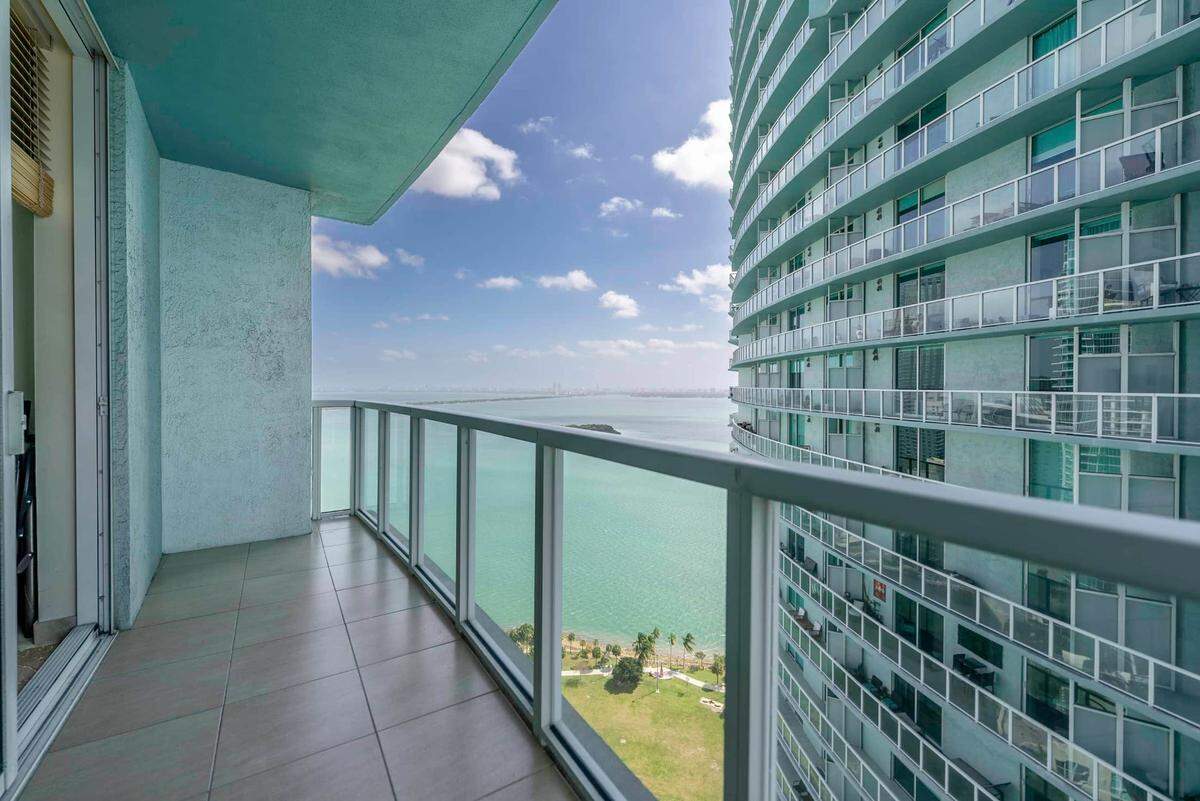 Step outside on the balcony and catch a view of Margaret Pace Park as well as Biscayne Bay. In the distance, a renter can see the Miami Beach skyline.